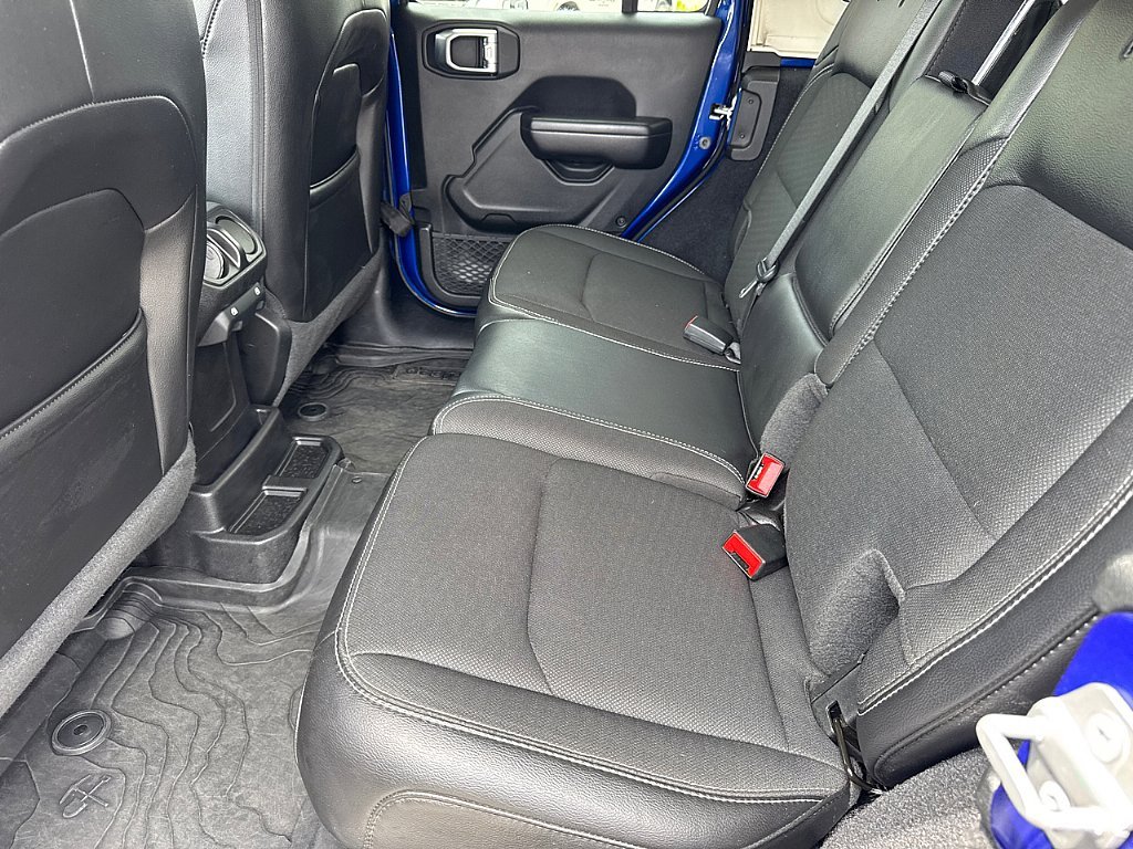 Used 2020 Ocean Blue Metallic Clearcoat Jeep Freedom image 10