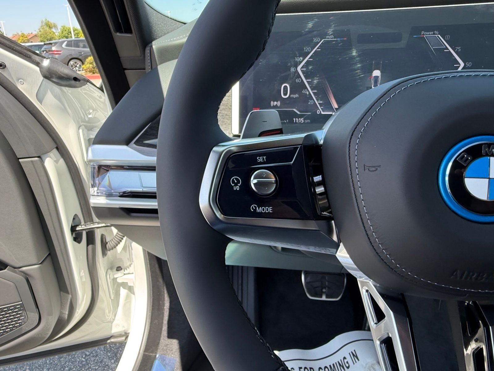 New 2026 Alpine White BMW 750e xDrive image 25