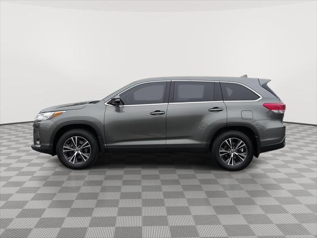 Certified Used 2019 ALUMINA JADE METAL Toyota  image 16