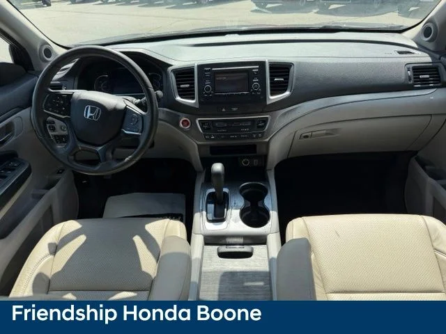 Used 2019 Gray Honda LX image 34
