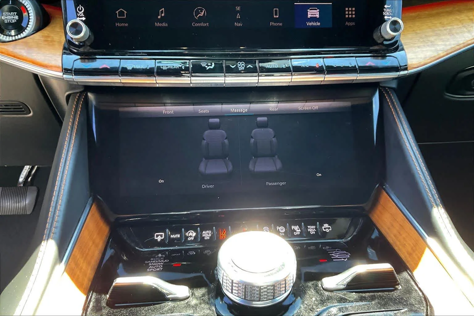 Used 2024 Midnight Sky Jeep Series III image 33