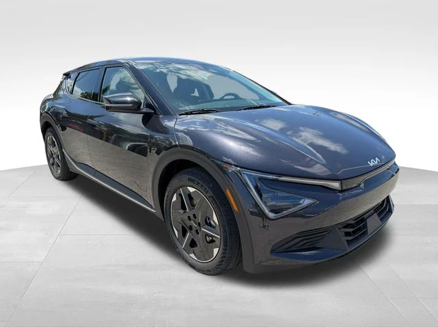2026 Kia EV6 Light's photo