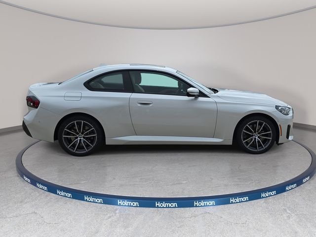 Used 2025 White BMW 230i xDrive image 5