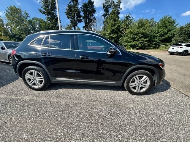 Used 2023  Mercedes-Benz GLA 250 image 3