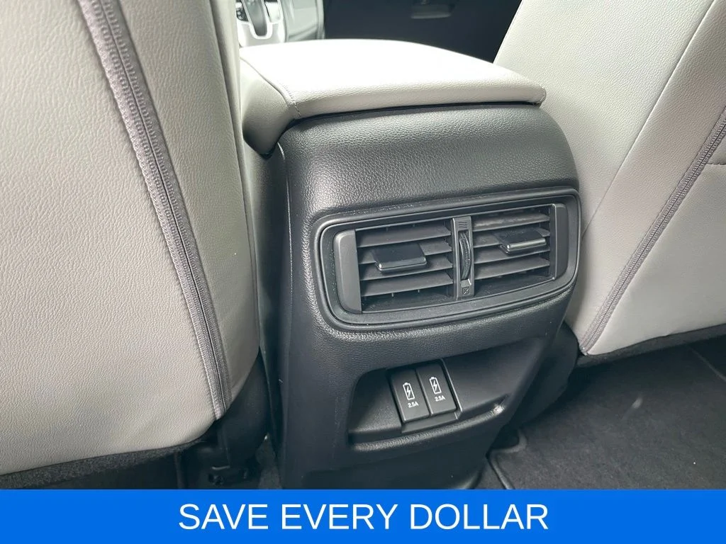 Used 2019  Honda EX-L image 27