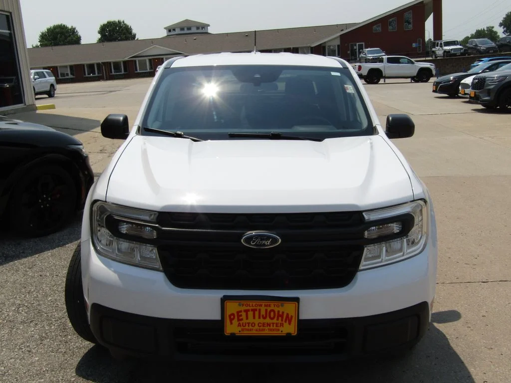 Used 2024 Oxford White Ford XL image 12