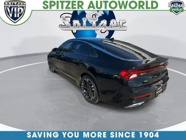 Used 2022 Black Kia GT-Line image 7