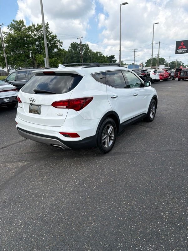 Used 2017 White Hyundai 2.4 Base image 6
