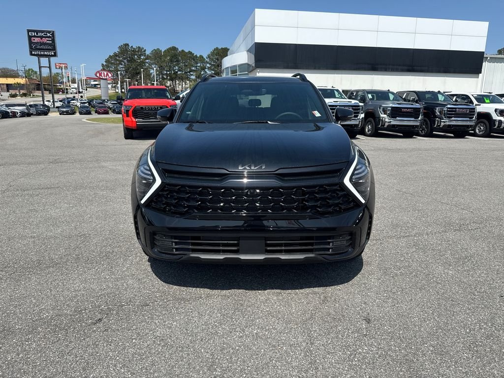 Used 2025 Black Kia X-Pro Prestige image 8