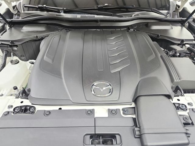 Used 2026 White Mazda 3.3 Turbo Select image 18