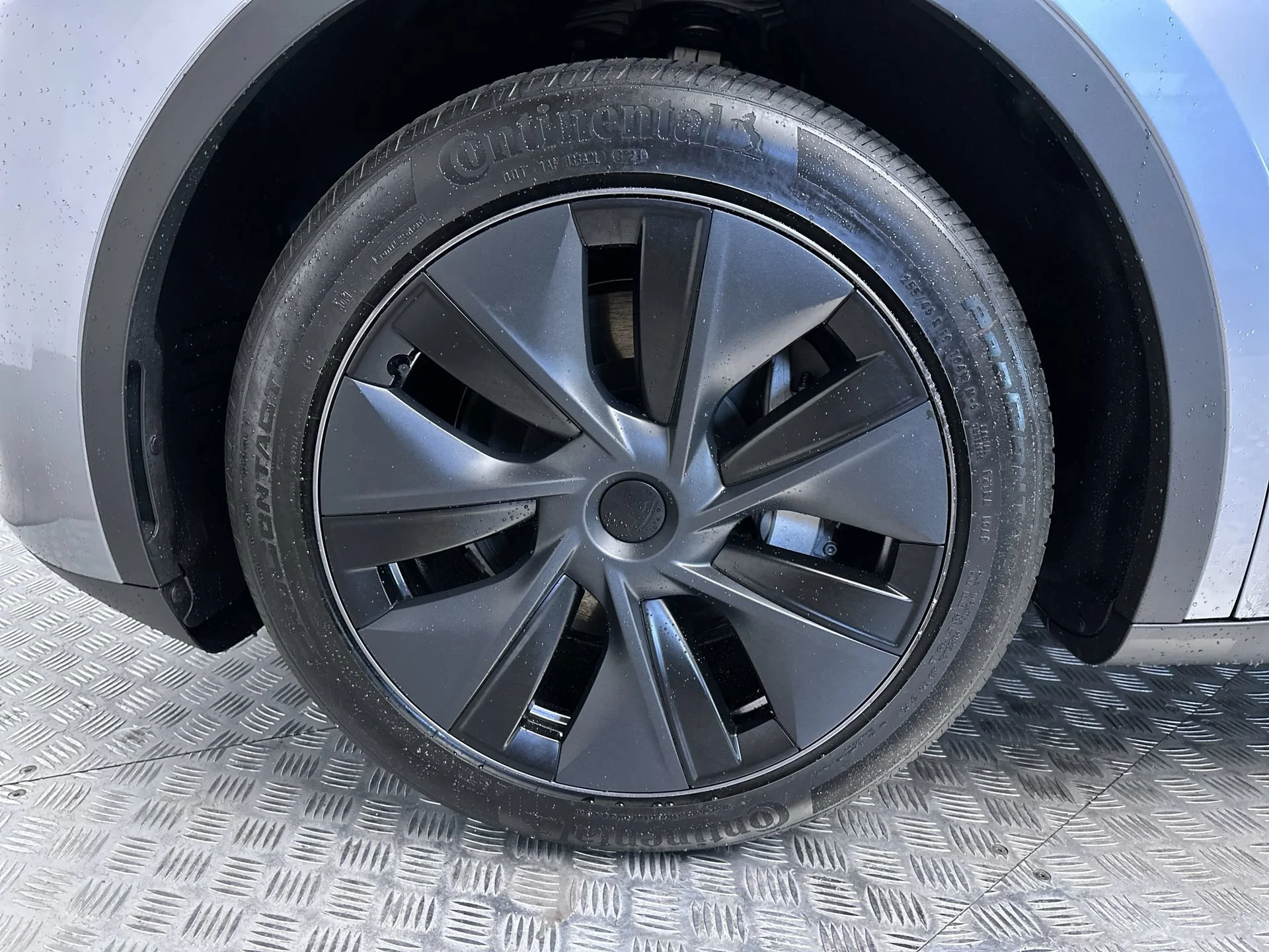 Used 2025 Stealth Grey Tesla Long Range image 26