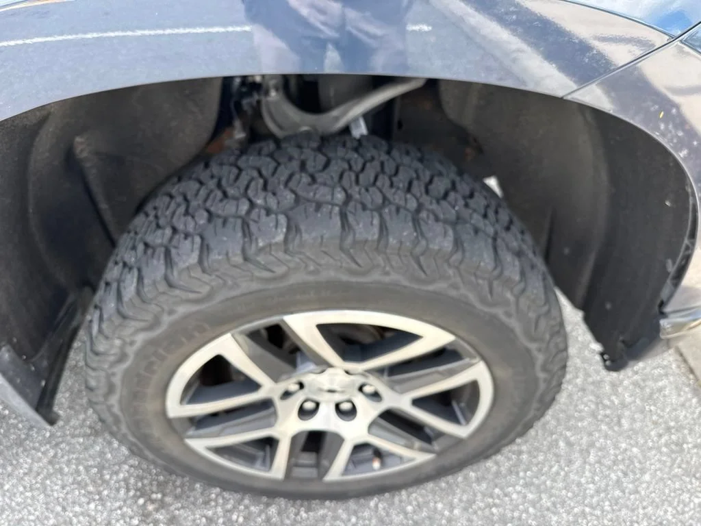 Used 2019 NORTHSKY BLUE METALLIC Chevrolet Custom Trail Boss image 10