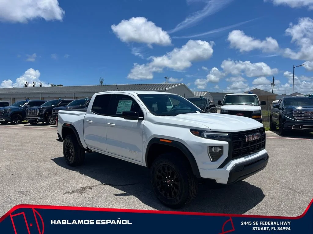 New 2026 Summit White GMC Elevation image 2