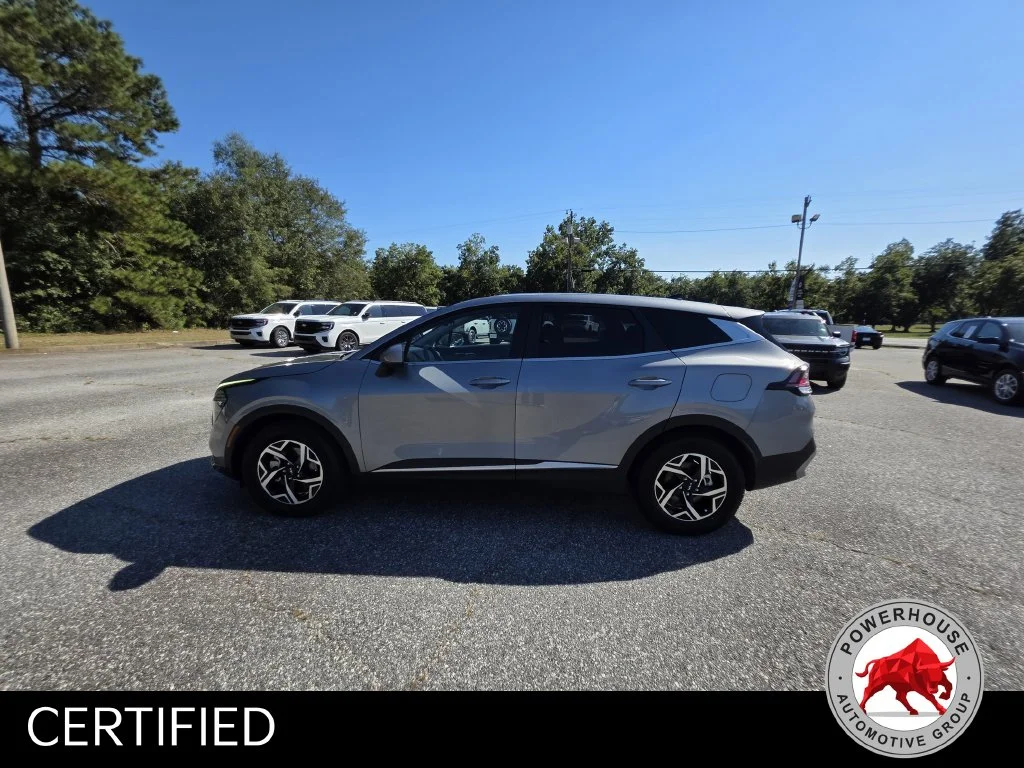 Used 2024 Gray Kia LX image 3