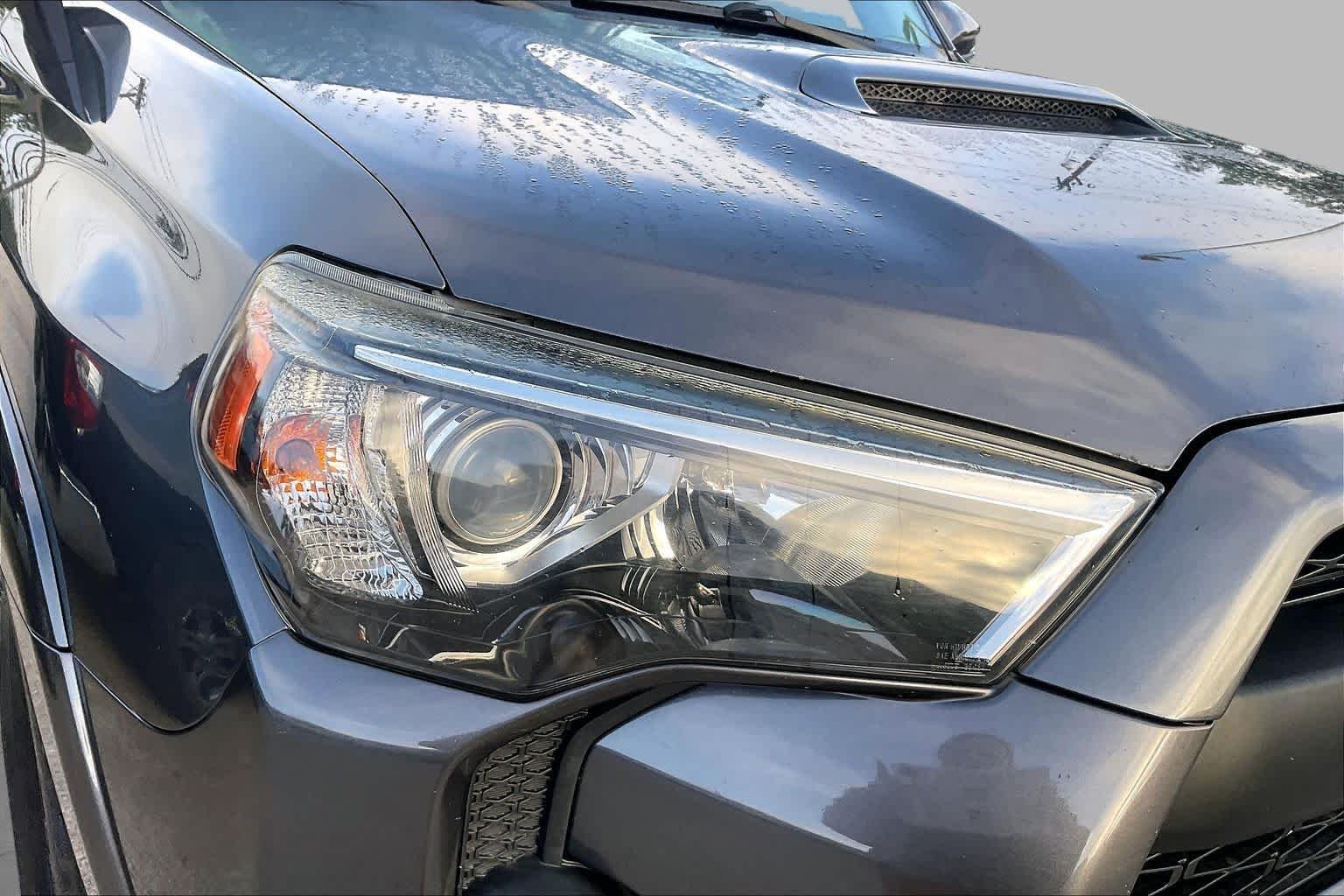 Used 2018 Magnetic Gray Metallic Toyota TRD Off Road Premium image 28