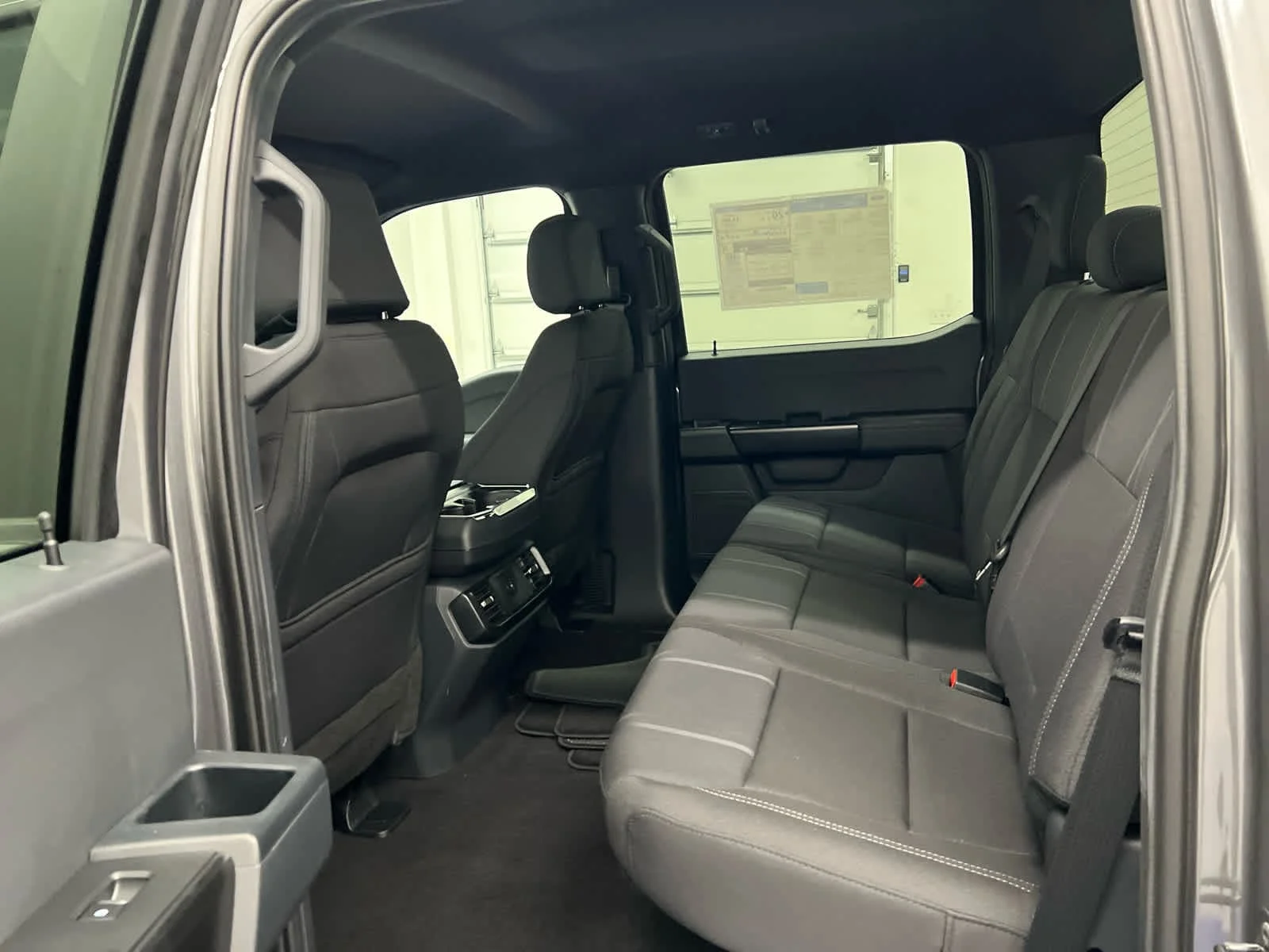 New 2026 Carbonized Gray Metallic Ford STX 4WD Supercrew 5.5 Box image 24