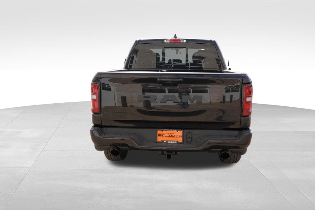 New 2026 Diamond Black Crystal Pearl-Coat Exterior Paint RAM Big Horn image 4