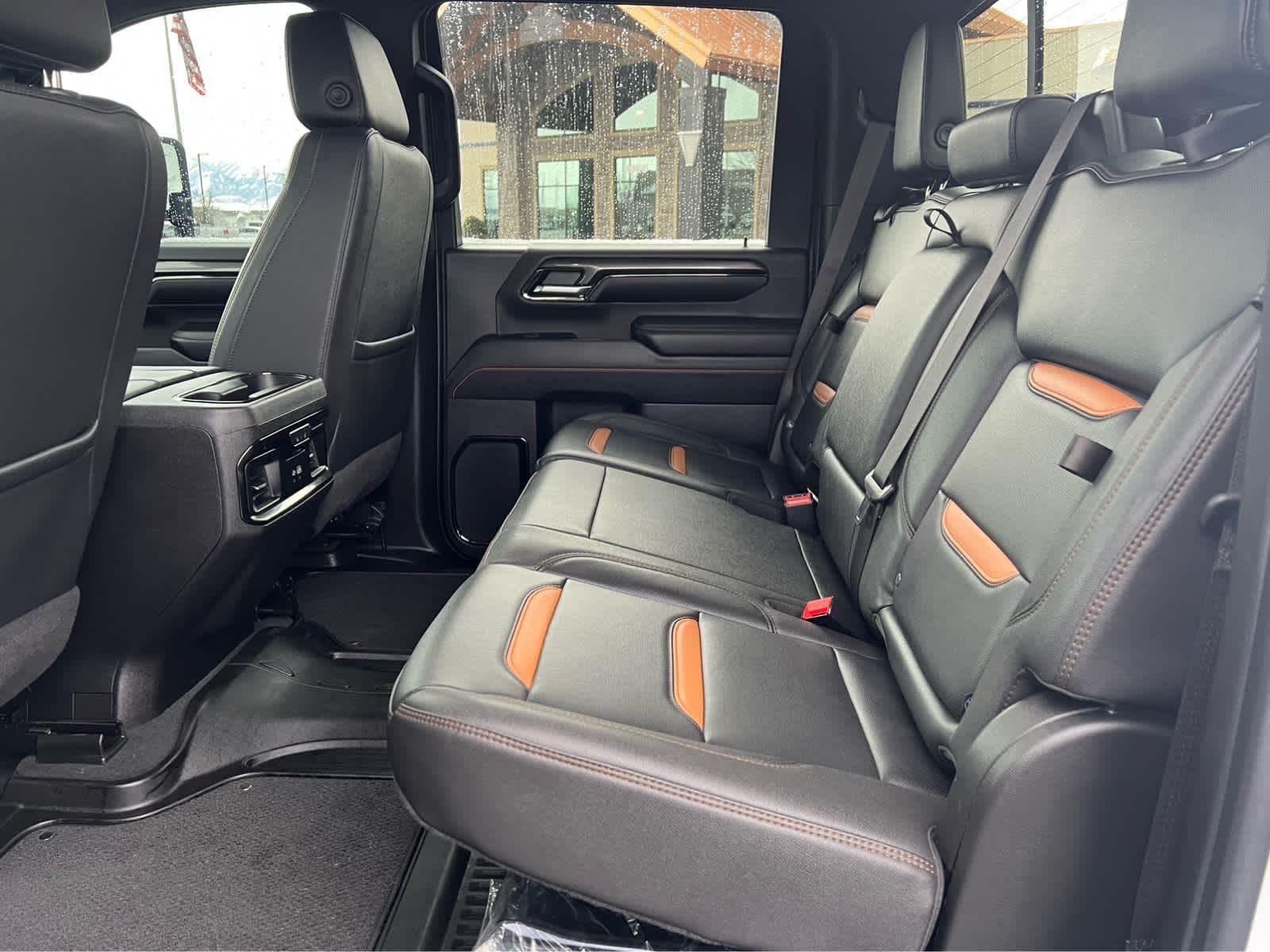 2024 GMC Sierra 2500HD AT4 - Photo 32
