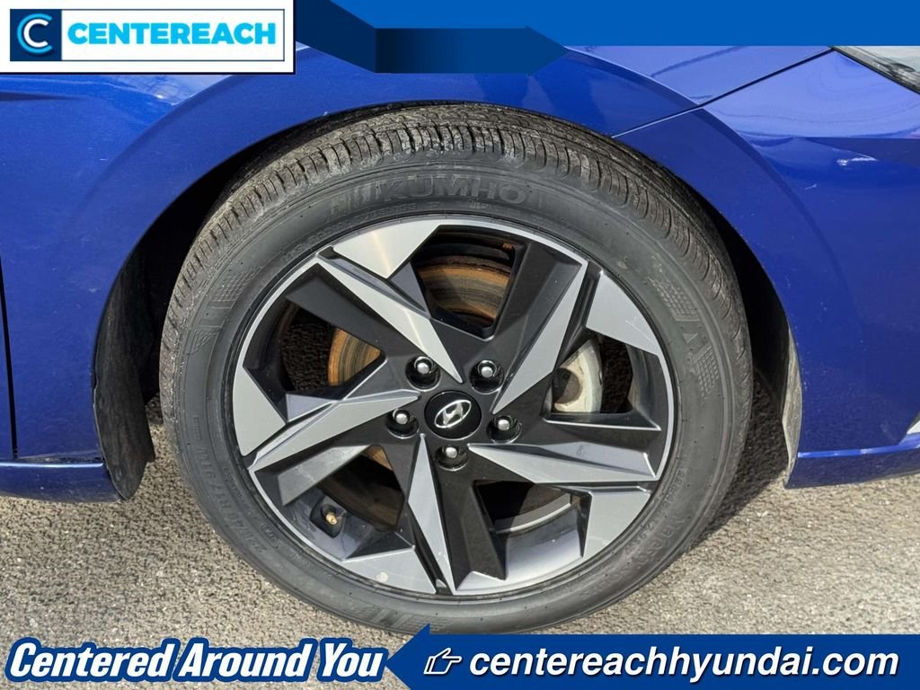 2022 Hyundai Elantra Limited - Photo 6
