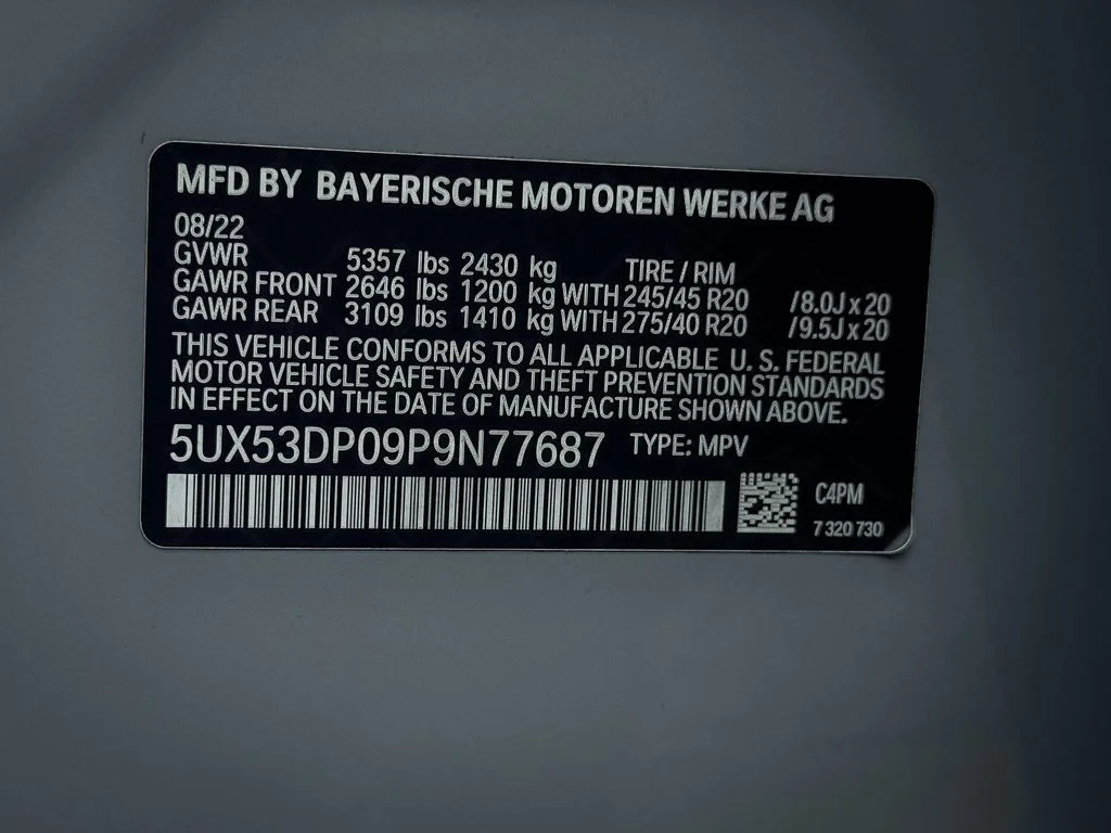 Used 2023 Gray BMW xDrive30i image 51