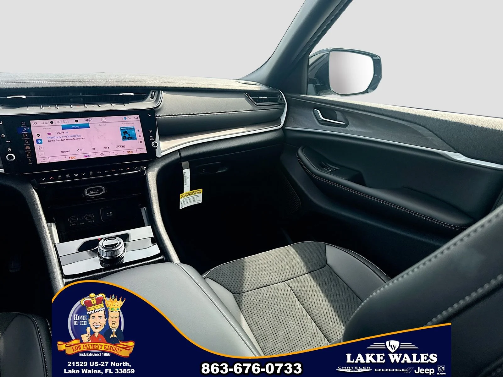 New 2026 Bright White Clearcoat Jeep Laredo image 22