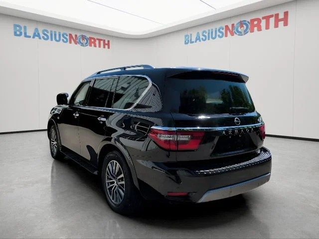 Used 2021 Black Nissan SL image 7