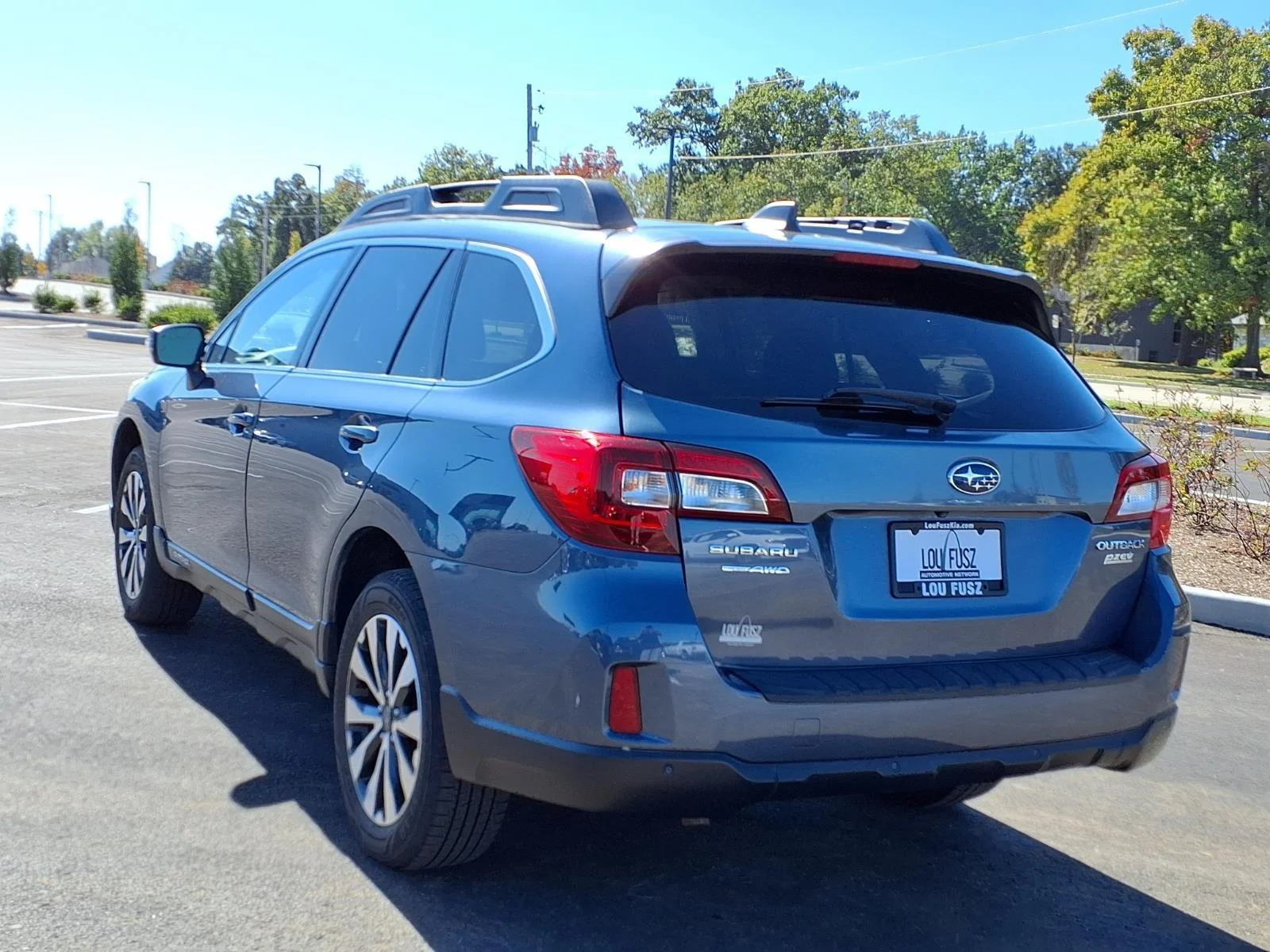 Used 2017 Subaru Outback Limited with VIN 4S4BSANC5H3241280 for sale in Wentzville, MO
