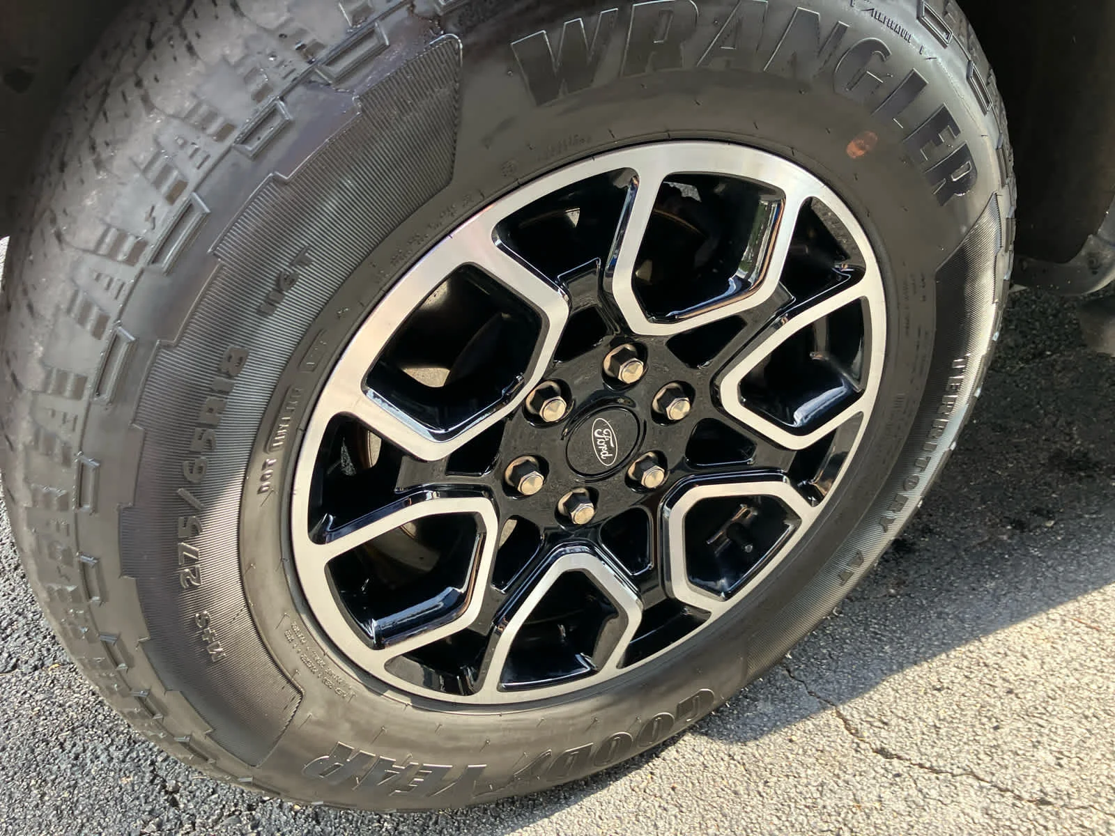 Used 2023 Carbonized Gray Metallic Ford XLT image 6