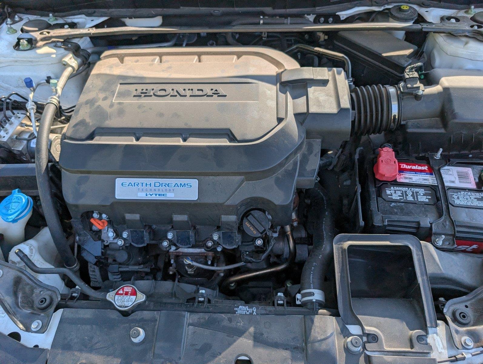 Used 2017  Honda Touring image 13