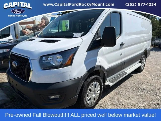 Used 2025 White Ford XL image 1