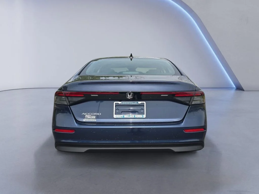 New 2026 Canyon River Blue Metallic Honda SE image 4