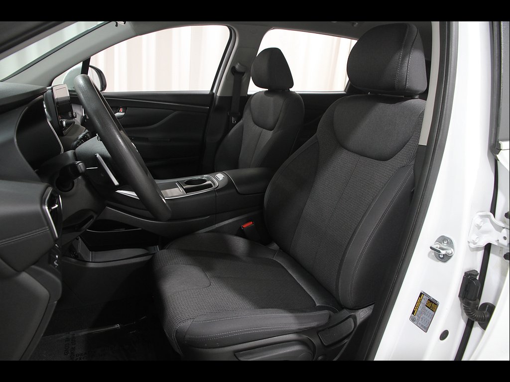 2023 Hyundai Santa Fe SE - Photo 5