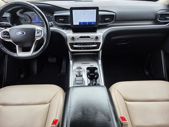 Used 2020 Blue Metallic Ford XLT image 23