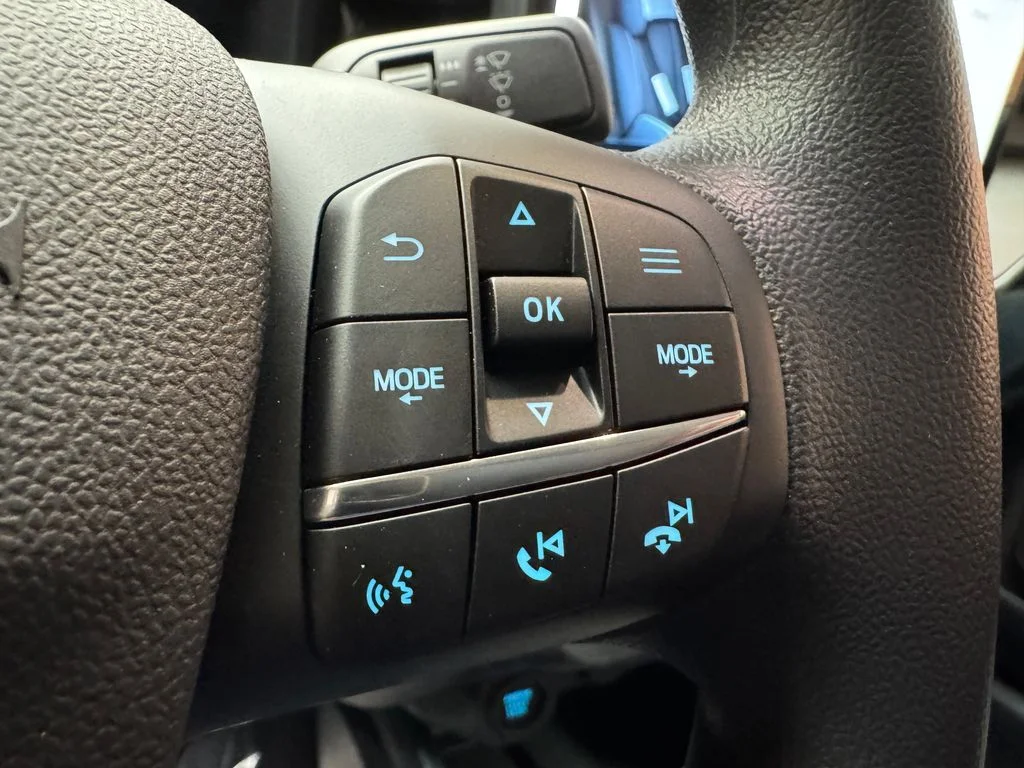 2025 Ford Maverick XLT - Photo 17