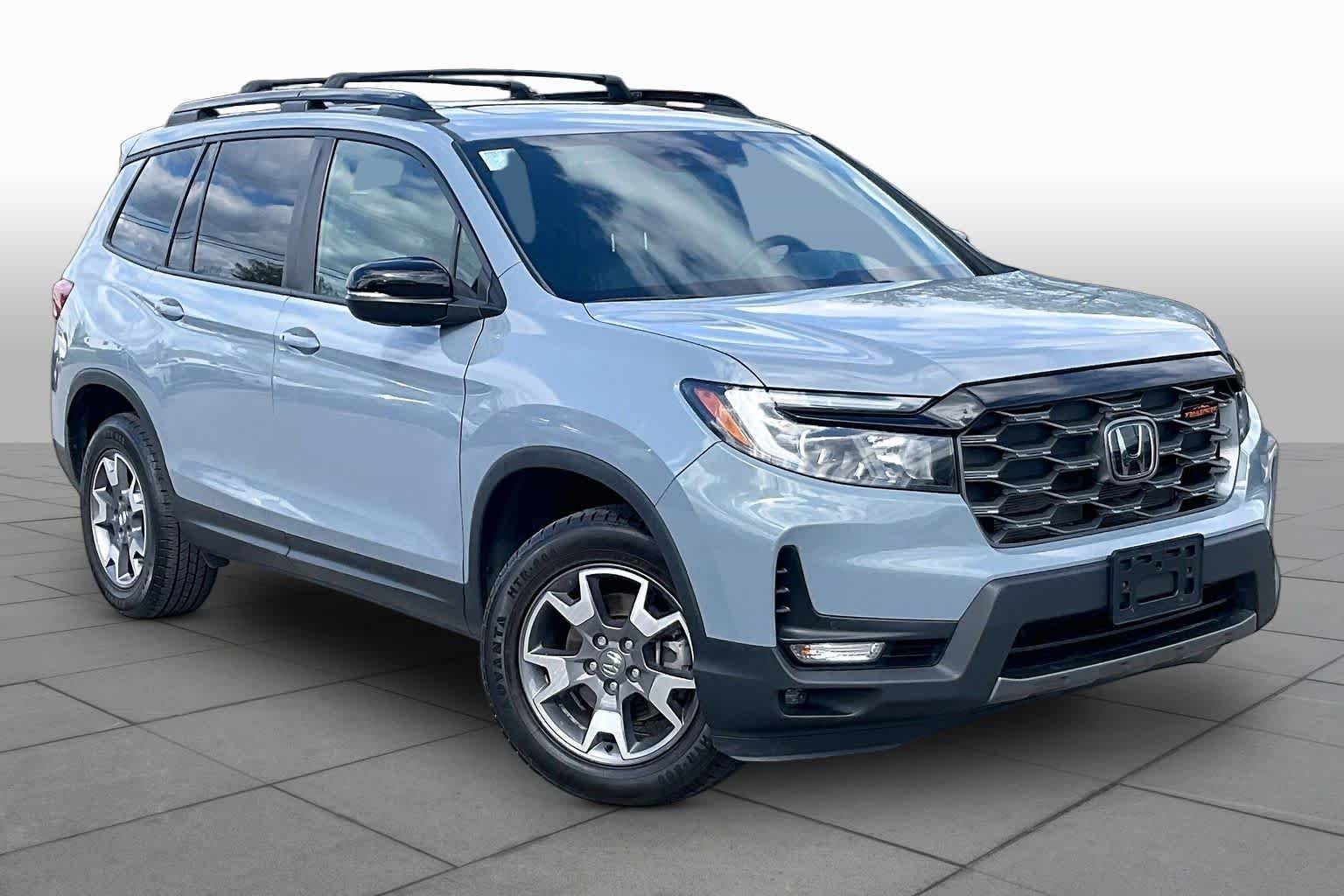 Used 2022 Sonic Gray Pearl Honda TrailSport image 3