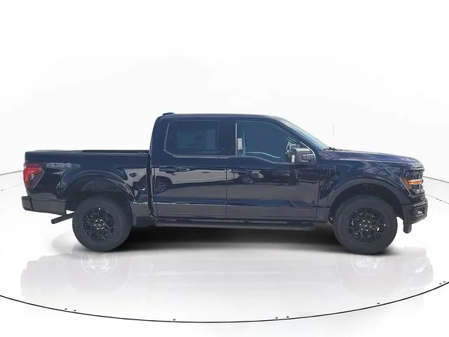 New 2026 Blue Metallic Ford XLT image 4