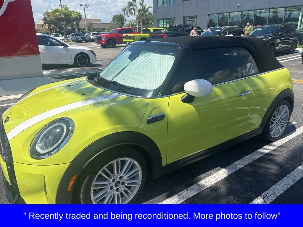 2024 MINI Convertible Cooper S's photo