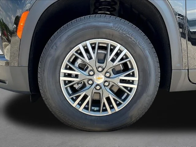 2026 Chevrolet Traverse LT - Photo 13