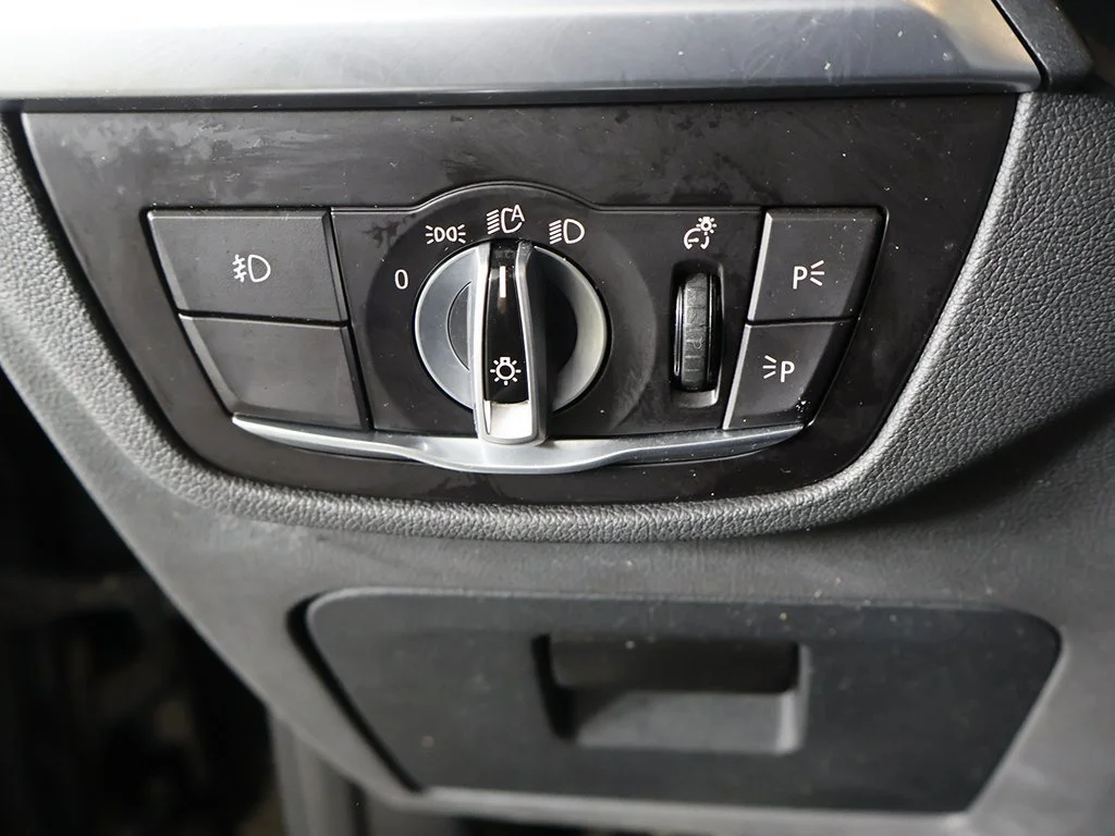 Used 2021 Black BMW M40i image 43