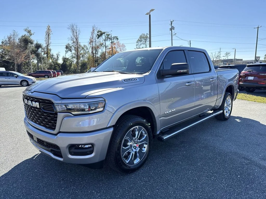 New 2026 Billet Silver Metallic Clear-Coat Exterior Paint RAM Big Horn/Lone Star image 7