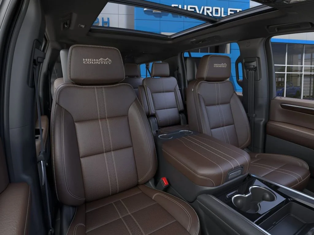 2026 Chevrolet Suburban High Country - Photo 18