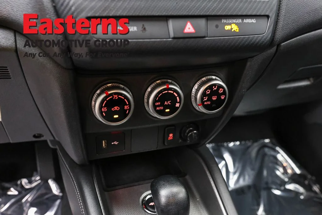 Used 2024 Gray Mitsubishi 2.0 ES image 19