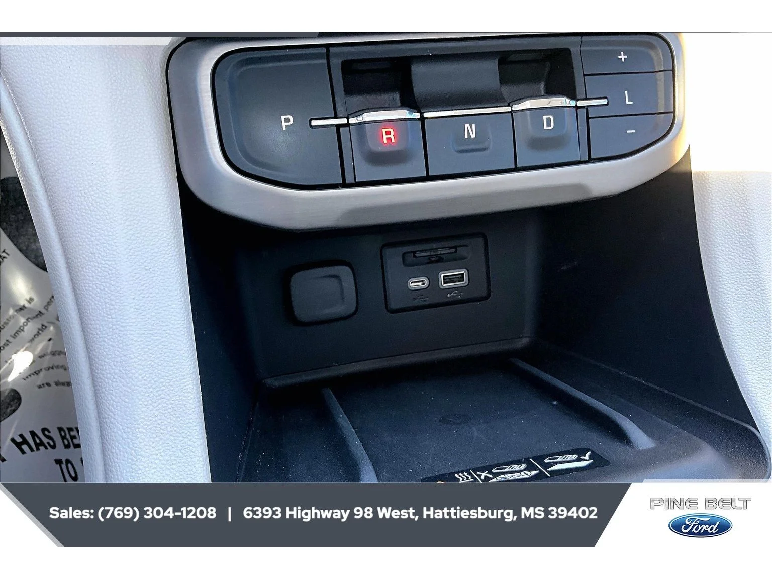 Certified Used 2021 White Frost Tricoat GMC Denali image 24