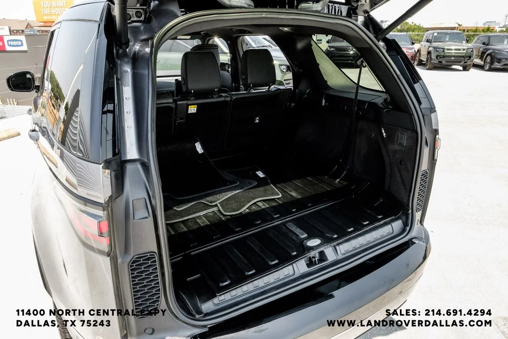 Used 2025 Eiger Gray Metallic Land Rover Dynamic SE image 58