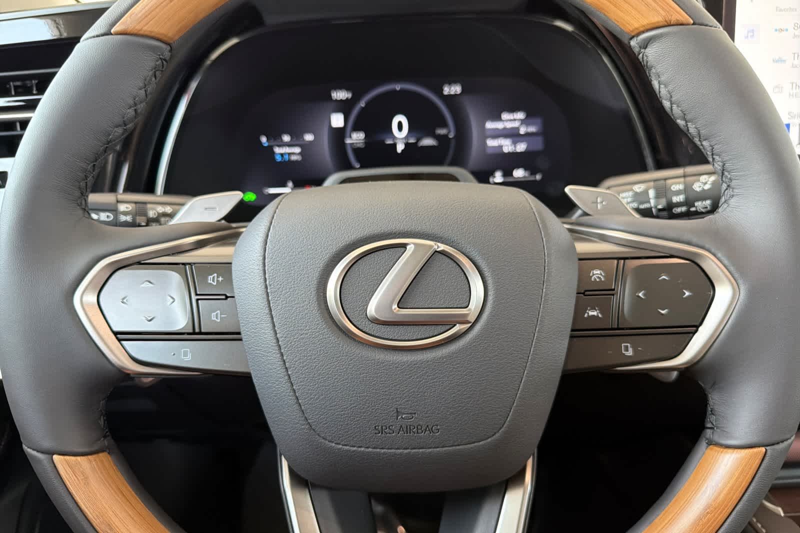 New 2026 Eminent White Pearl Lexus RX 350h LUXURY AWD image 26