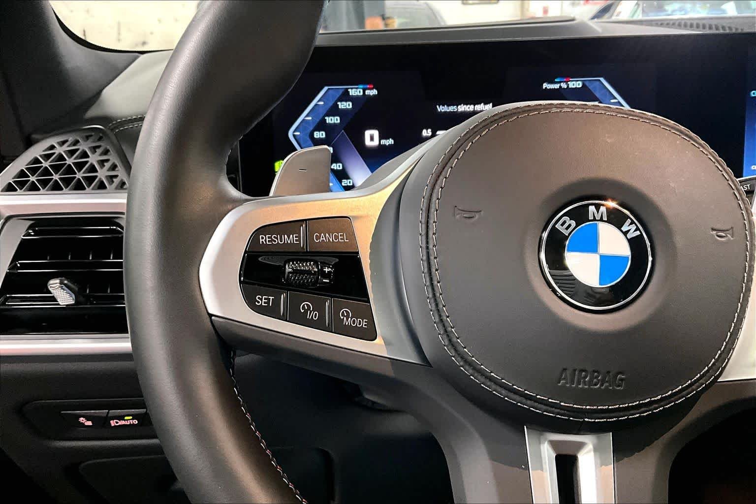 Used 2025 Tanzanite Blue II Metallic BMW M60i image 24