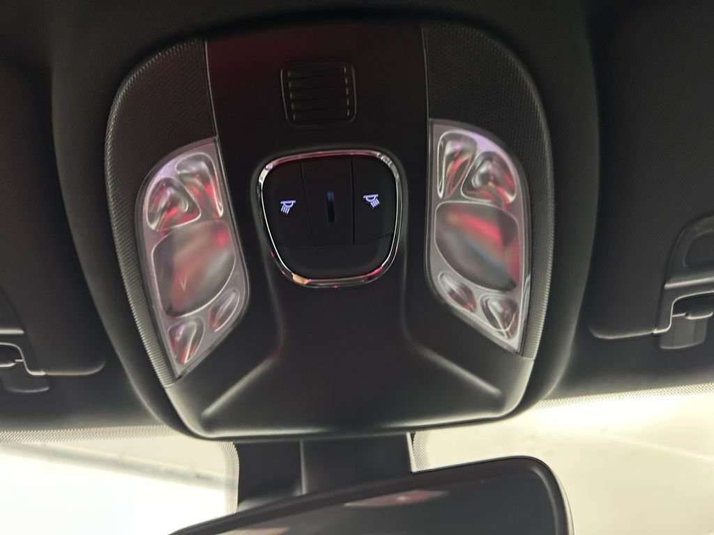 Used 2024 Blue Jeep Latitude image 29