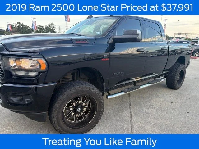 Used 2019 Diamond Black Ram Big Horn image 1