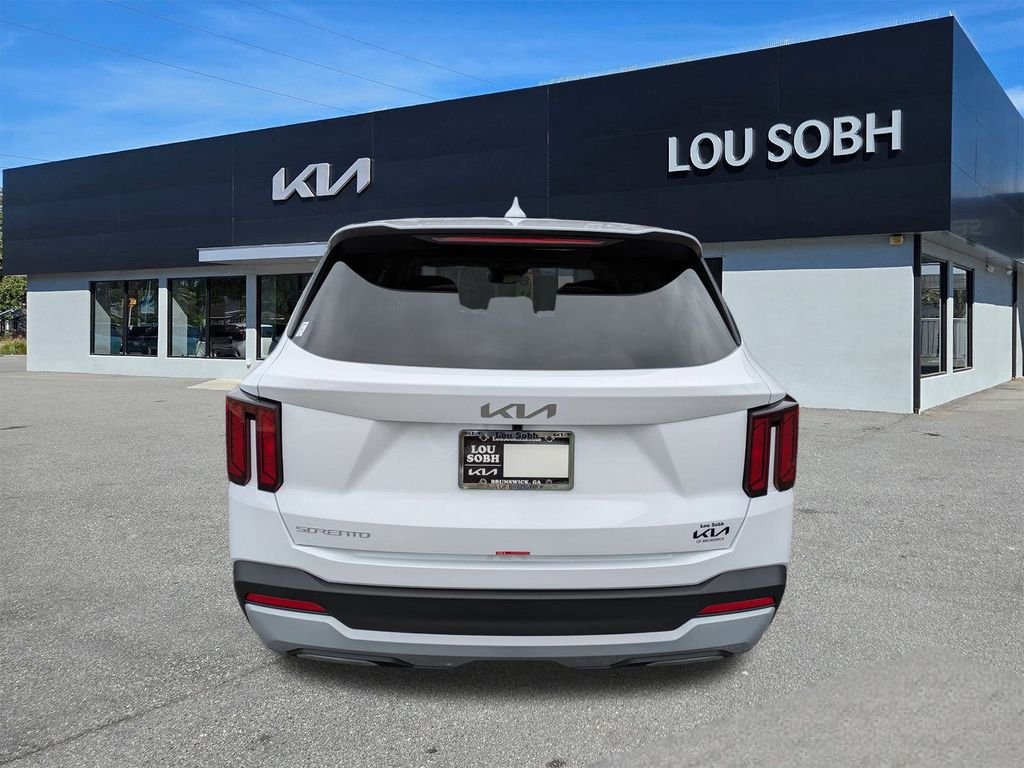 New 2026 Glacial White Pearl Kia LX image 4