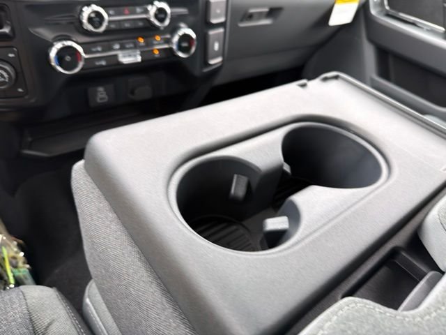 New 2026 Oxford White Ford XLT image 17